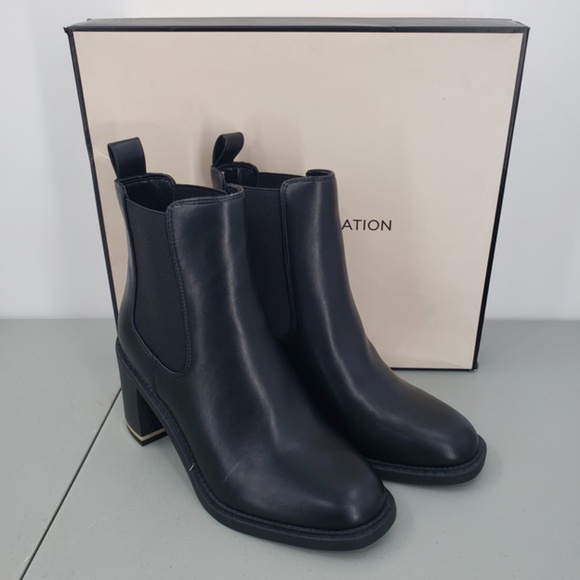 BCBGeneration Boxxa Ankle Boot Black Women's Size 7M Leather Shoe Round Toe - Picture 1 of 16